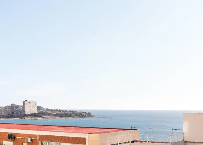Daire Beachside With Beautiful Sea Views *