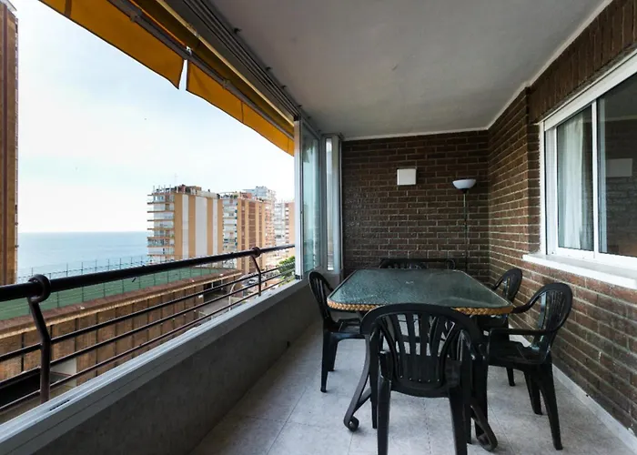 Beachside With Beautiful Sea Views Daire *